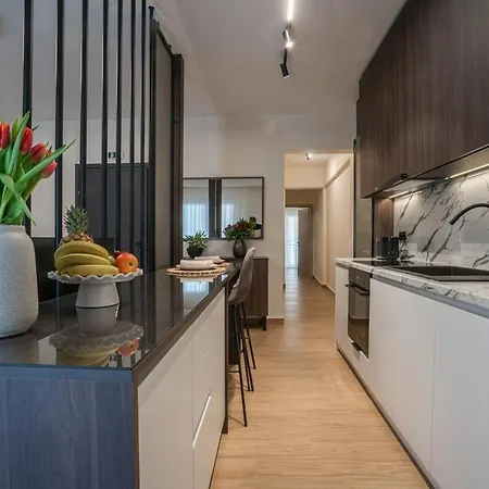 The Fourth - Where Four Becomes Apartamento