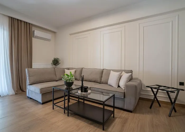 The Fourth - Where Four Becomes * 라리사