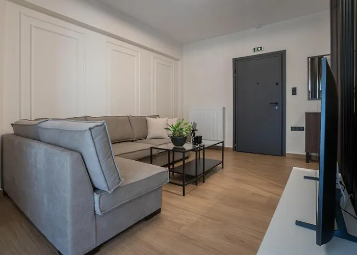 The Fourth - Where Four Becomes Apartamento *