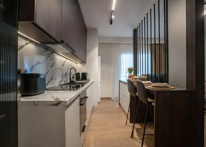 The Fourth - Where Four Becomes Apartamento *