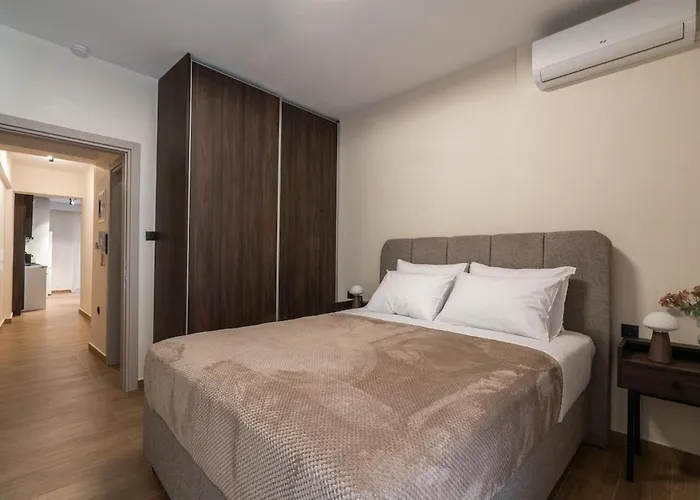 The Fourth - Where Four Becomes Apartamento *